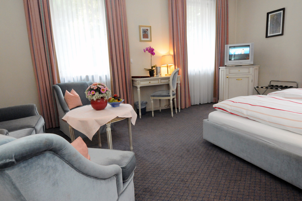 room reservation form rooms